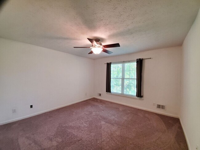 Building Photo - CHECK OUT THIS STUNNER!!  Beautifully Updated, Spacious 2 Bedrooms, 2 Full Baths Storage Closet A...