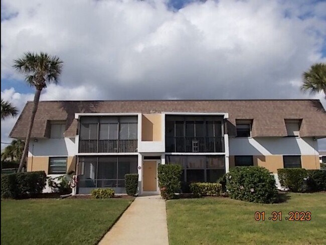 Exterior - 2700 N Highway A1A