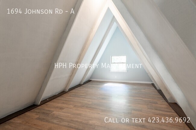 Building Photo - 1694 Johnson Rd