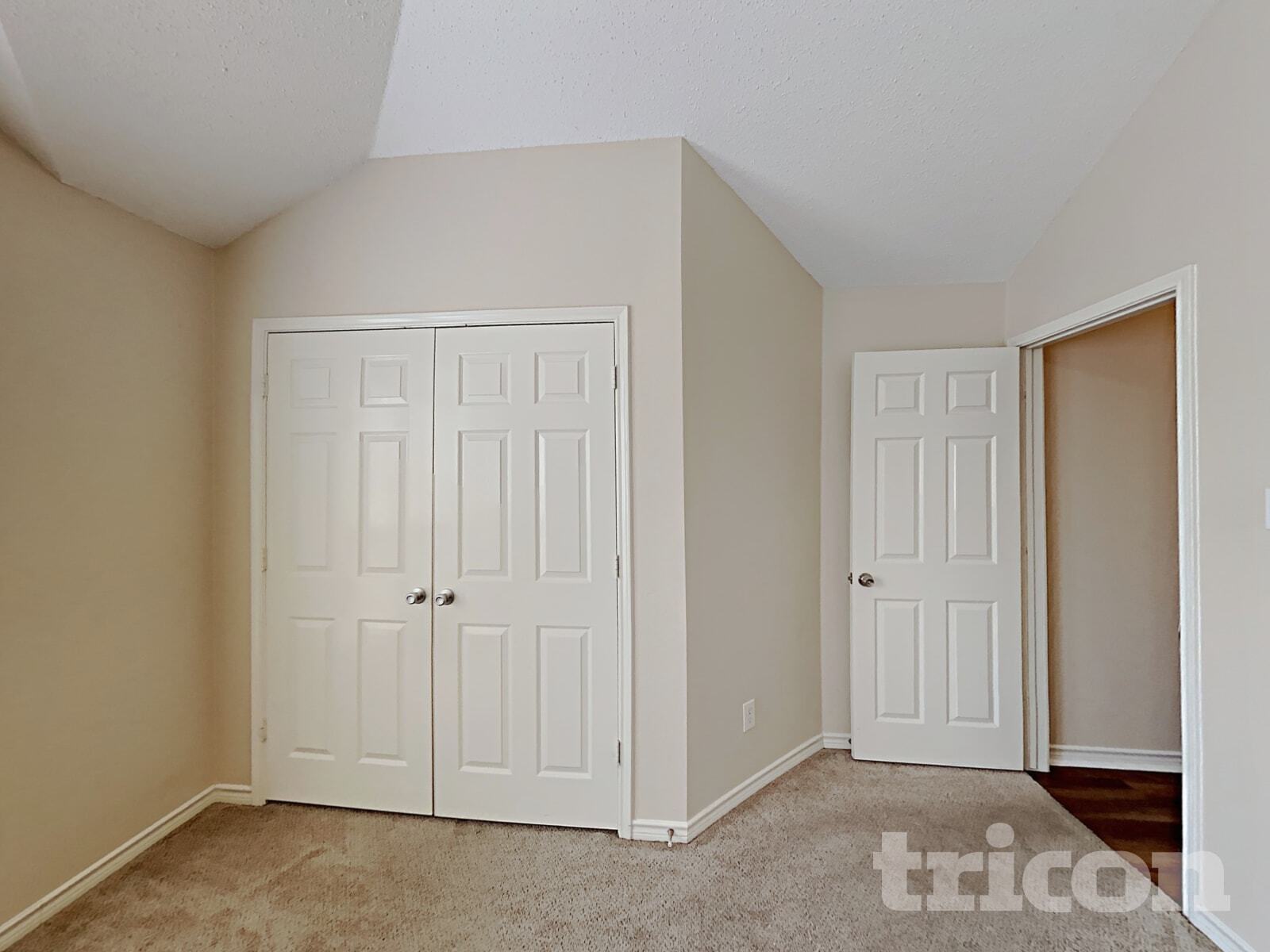 Building Photo - 1558 Aberdeen Dr