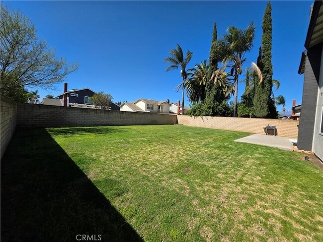 Building Photo - 13436 Cypress Ave