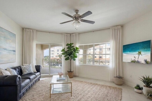 Building Photo - 14041 Bellagio Way