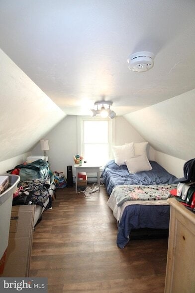 Building Photo - 459 High St