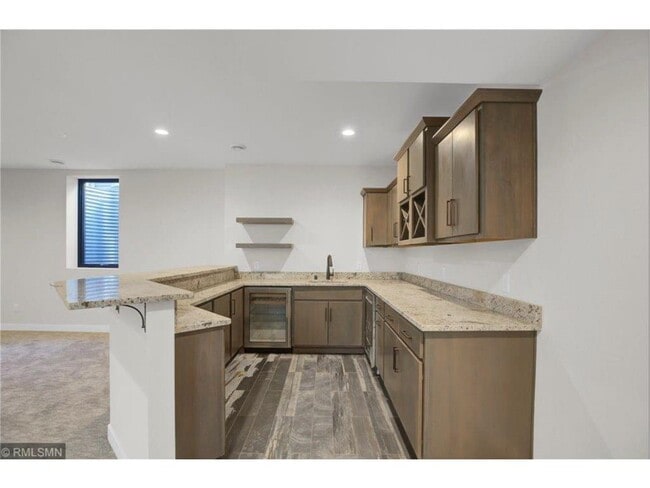 Building Photo - 3408 W 60th St