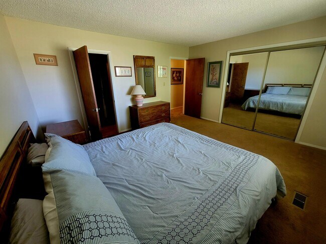 Building Photo - 199 Davis Cup Dr