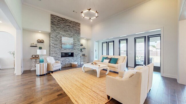 Building Photo - 4762 Magnolia Pk Cir W