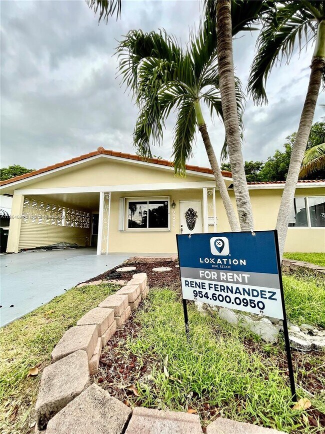 Building Photo - 2301 NW 55th St