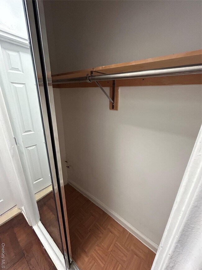 Building Photo - 230 Pelham Rd