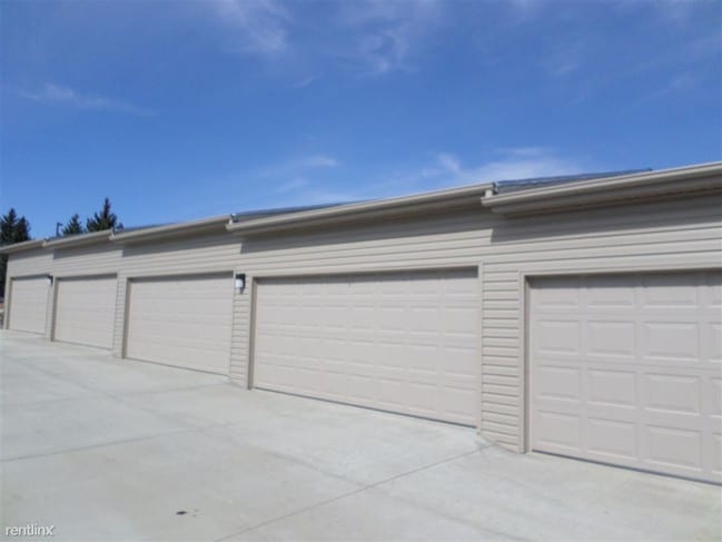 Building Photo - 2700 Hawken St