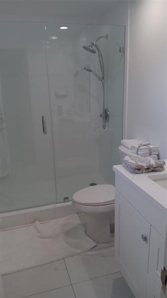 Building Photo - 3001 S Ocean Dr