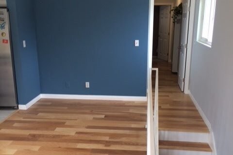 Dining area & stairs - 131 14th St