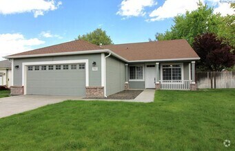 Building Photo - 4 Bed Kennewick Rental with Big Yard