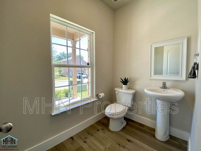 Building Photo - 7913 Cactus Plum Dr