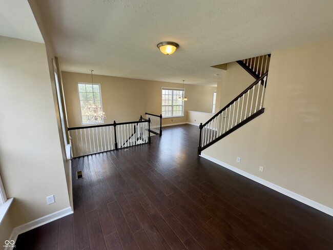 Building Photo - 9094 Demarest Dr