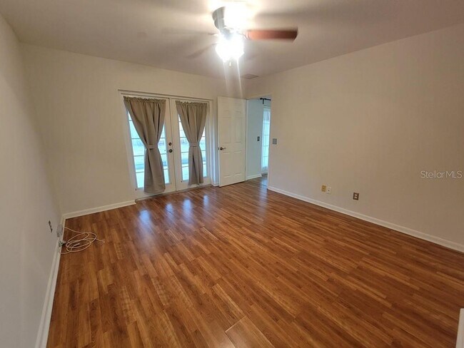 Building Photo - 4201 Parkway Blvd