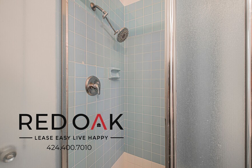 Building Photo - 1327 Laurel Ave