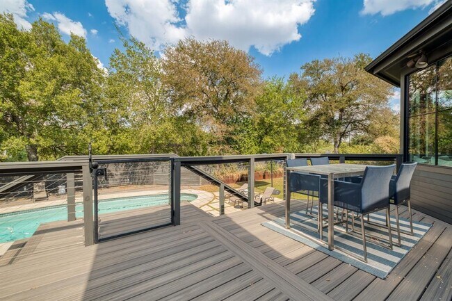 Building Photo - 3908 Edwards Mountain Dr
