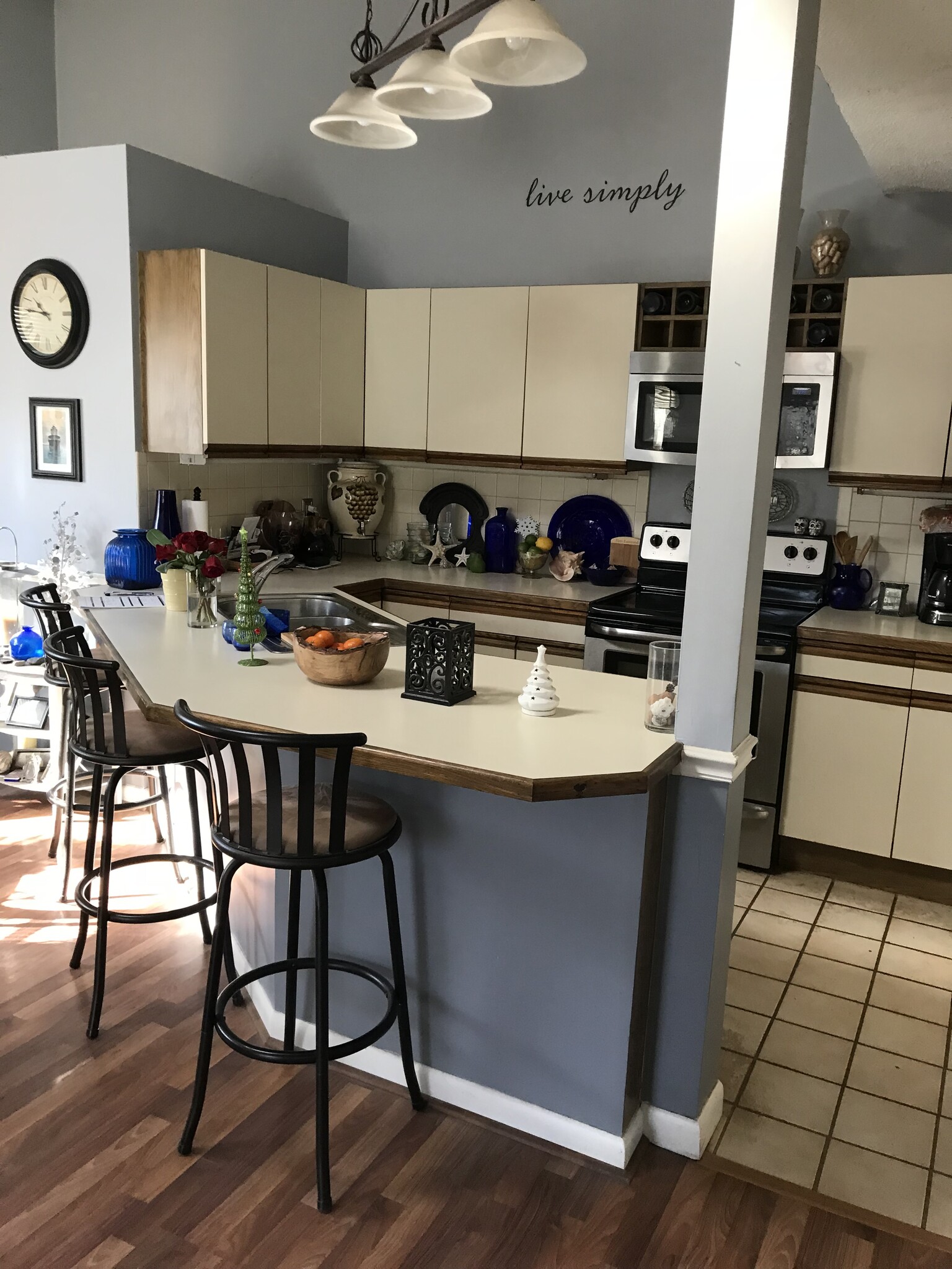 Building Photo - 873 Halifax Dr