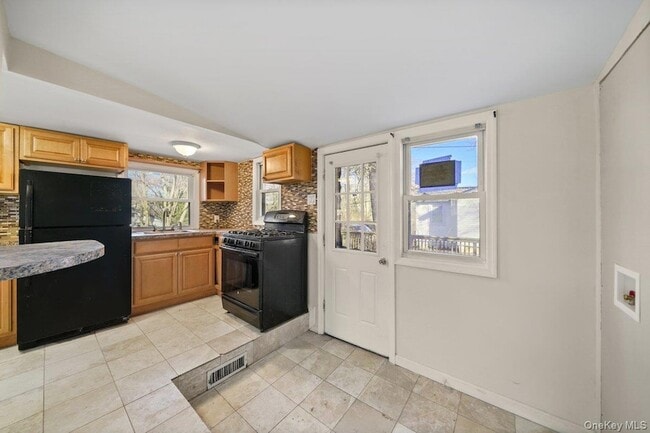 Building Photo - 37 Orchard Trail