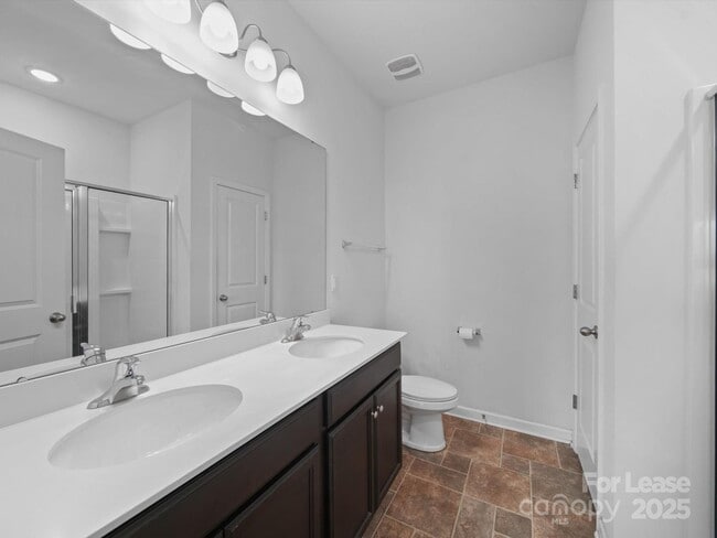 Building Photo - 1008 Hudson Taylor Ln