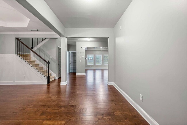 Building Photo - 1880 Cobblefield Cir