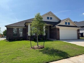 Building Photo - 15913 Tall Grass Dr