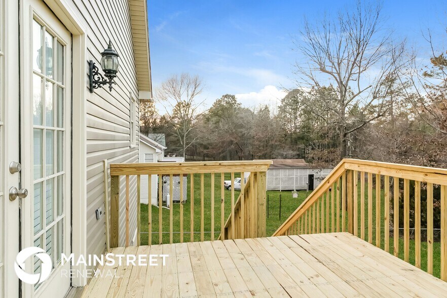 Building Photo - 64 Willow Bend Dr NW