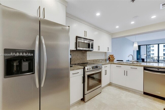 Building Photo - 201 Crandon Blvd