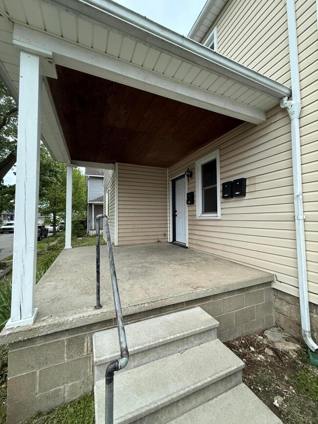 Building Photo - 416 Harrison Ave