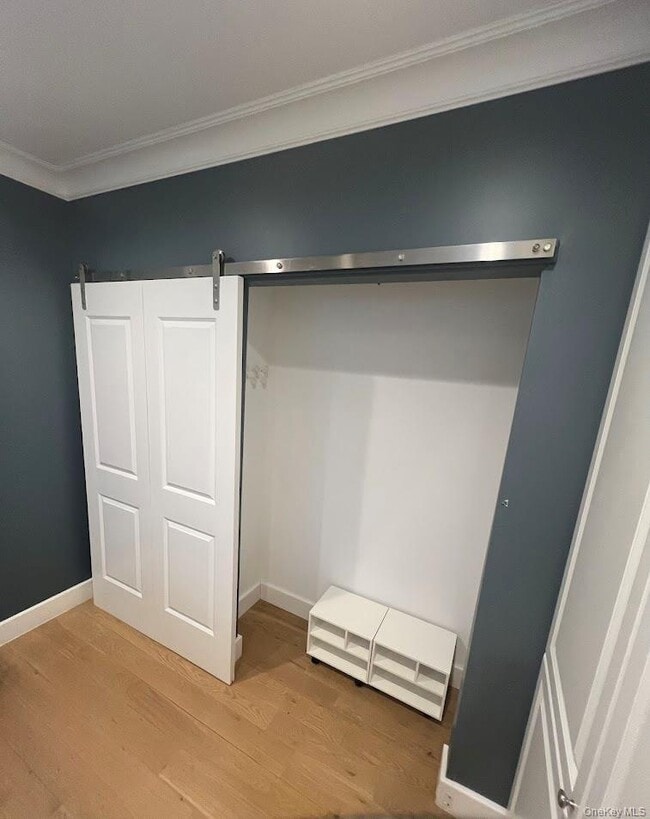 Building Photo - 69 S Bay Ave