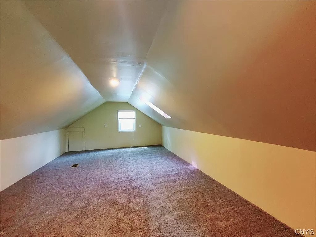 Building Photo - 1129 N Glencove Rd