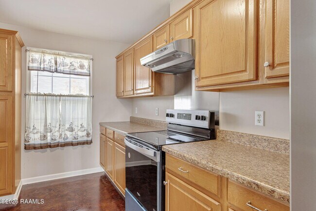Building Photo - 1026 Carmen Dr