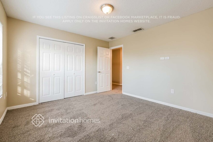 Building Photo - 2621 Fair Oaks Dr