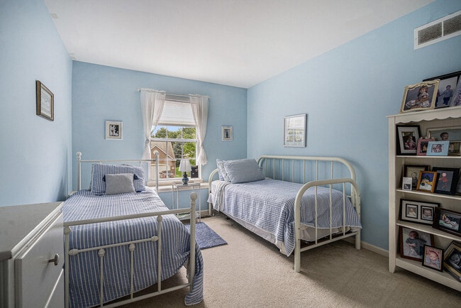 Building Photo - 6275 Schuss Crossing