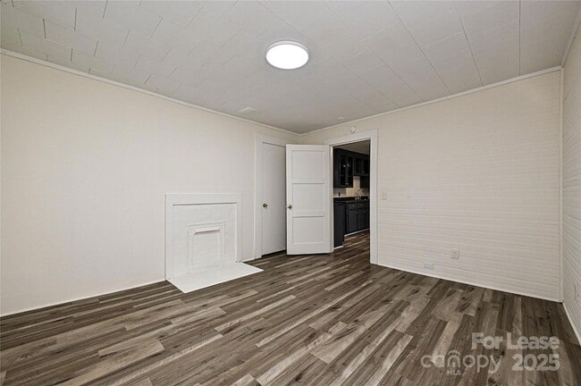 Building Photo - 3619 Little Mountain Rd