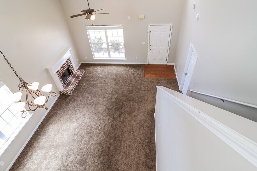 Building Photo - 4639 Liberty Square Dr