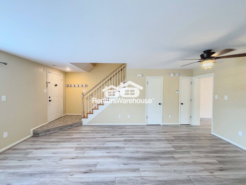 Building Photo - 631 Brisa Ct
