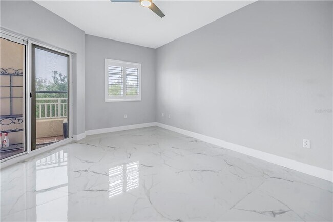 Building Photo - 12077 Gandy Blvd N