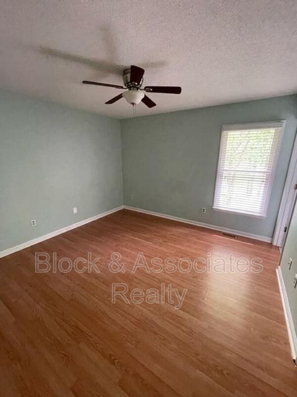 Building Photo - 8 Bradsher Ct