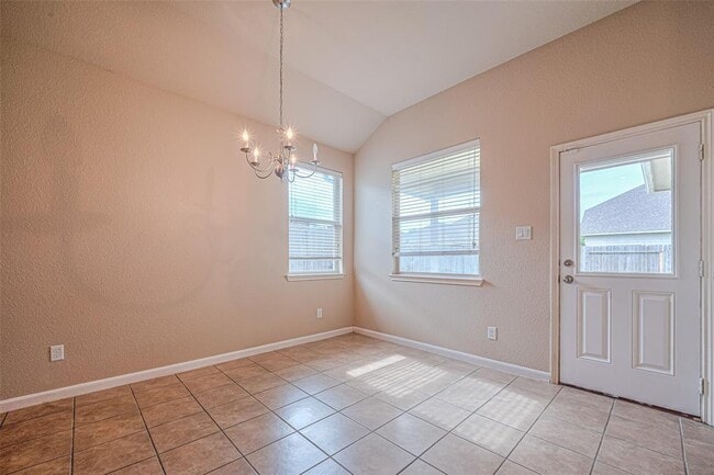 Building Photo - 18302 Red Oak Manor Ln
