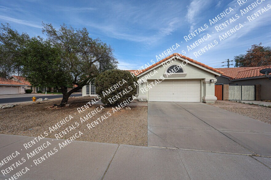 Building Photo - 1241 N Longmore St