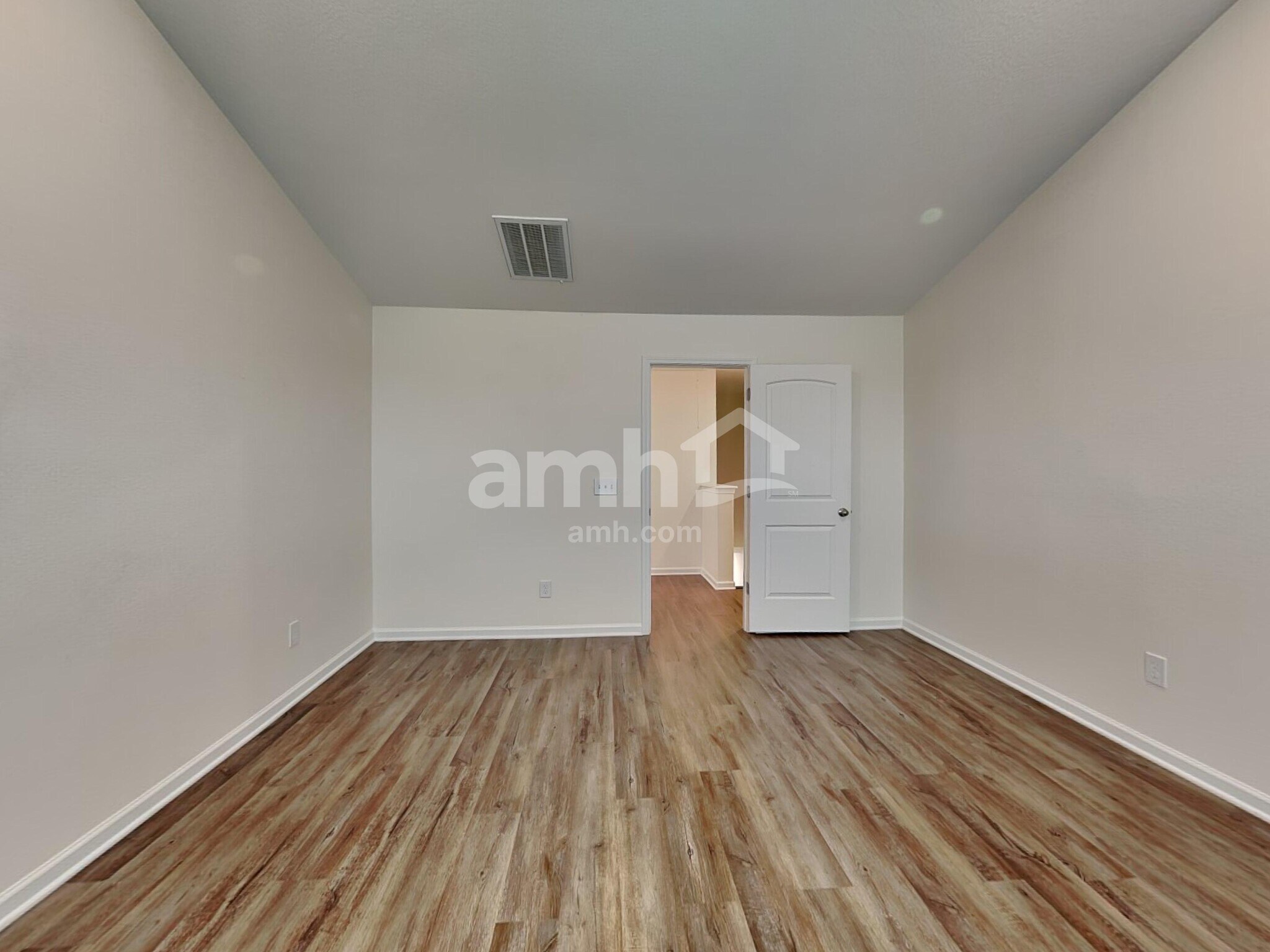 Building Photo - 6074 Mason Tucker Dr