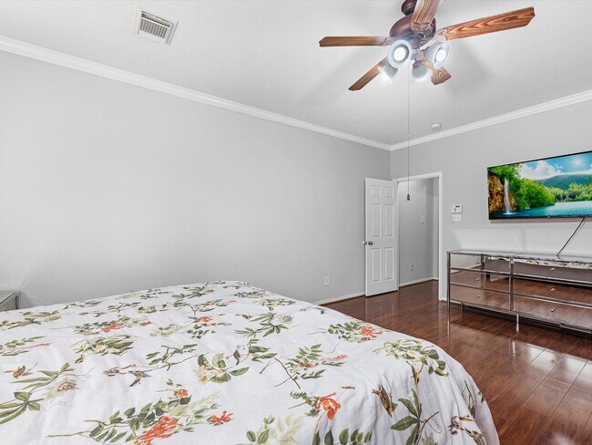 Building Photo - 2507 Stonebury Ln