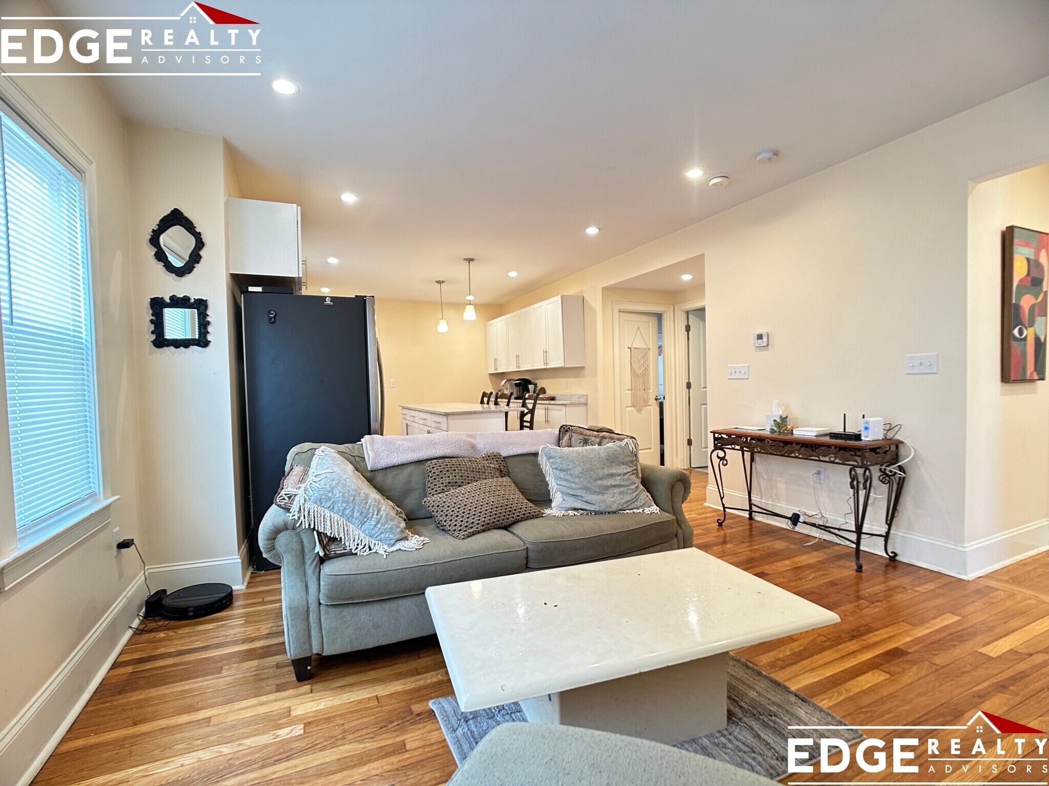 Building Photo - 38 Matchett St