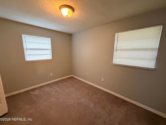 Building Photo - 11032 Bluehill Dr