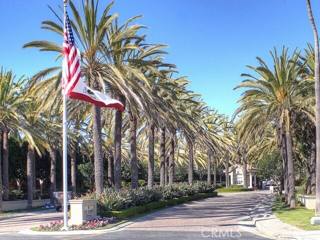 Building Photo - 18 Corniche Dr