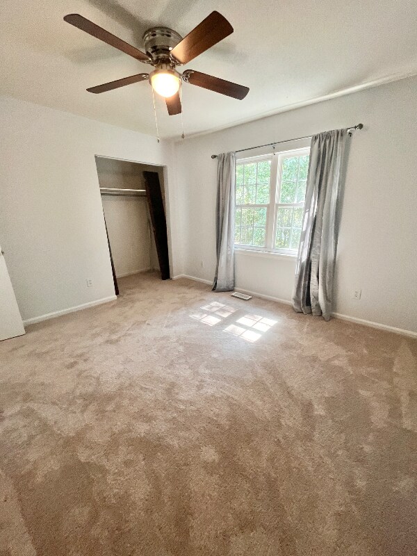 Building Photo - 214 Plantation Rd