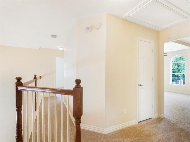 Building Photo - 66 Frontera Cir