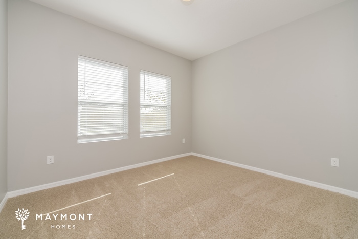 Building Photo - 282 Hidden Lk Lp