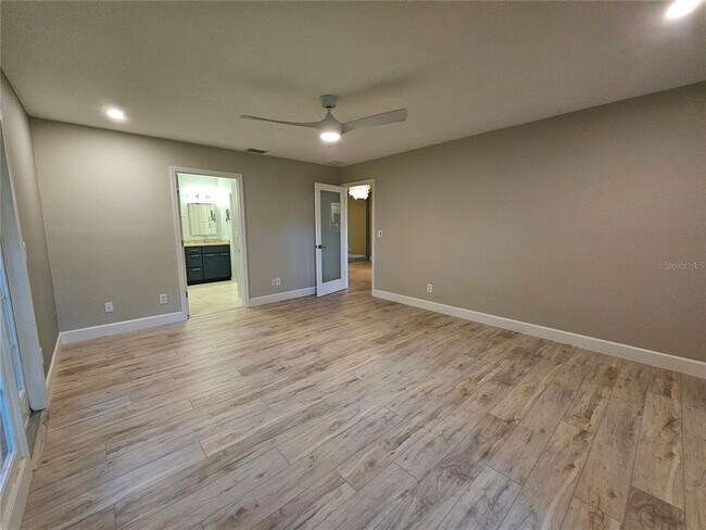 Building Photo - 1210 Cottonwood Trail